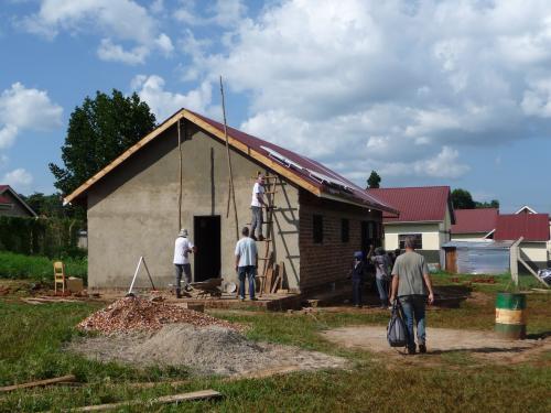 2011-Uganda-bouw-04