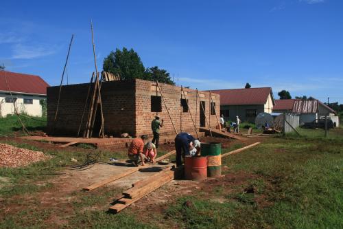 2011-uganda-bouw-02